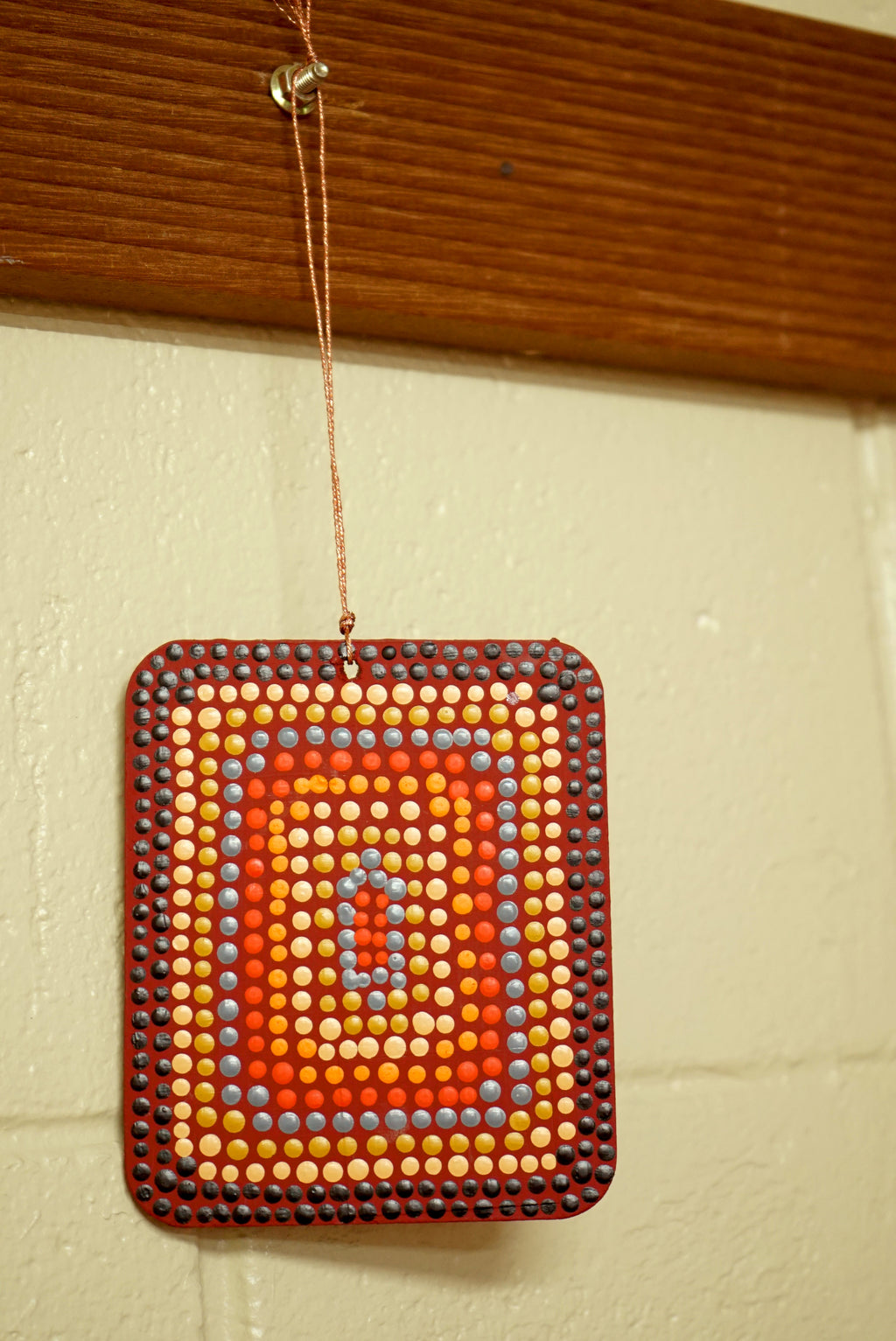 Painted object - View 7