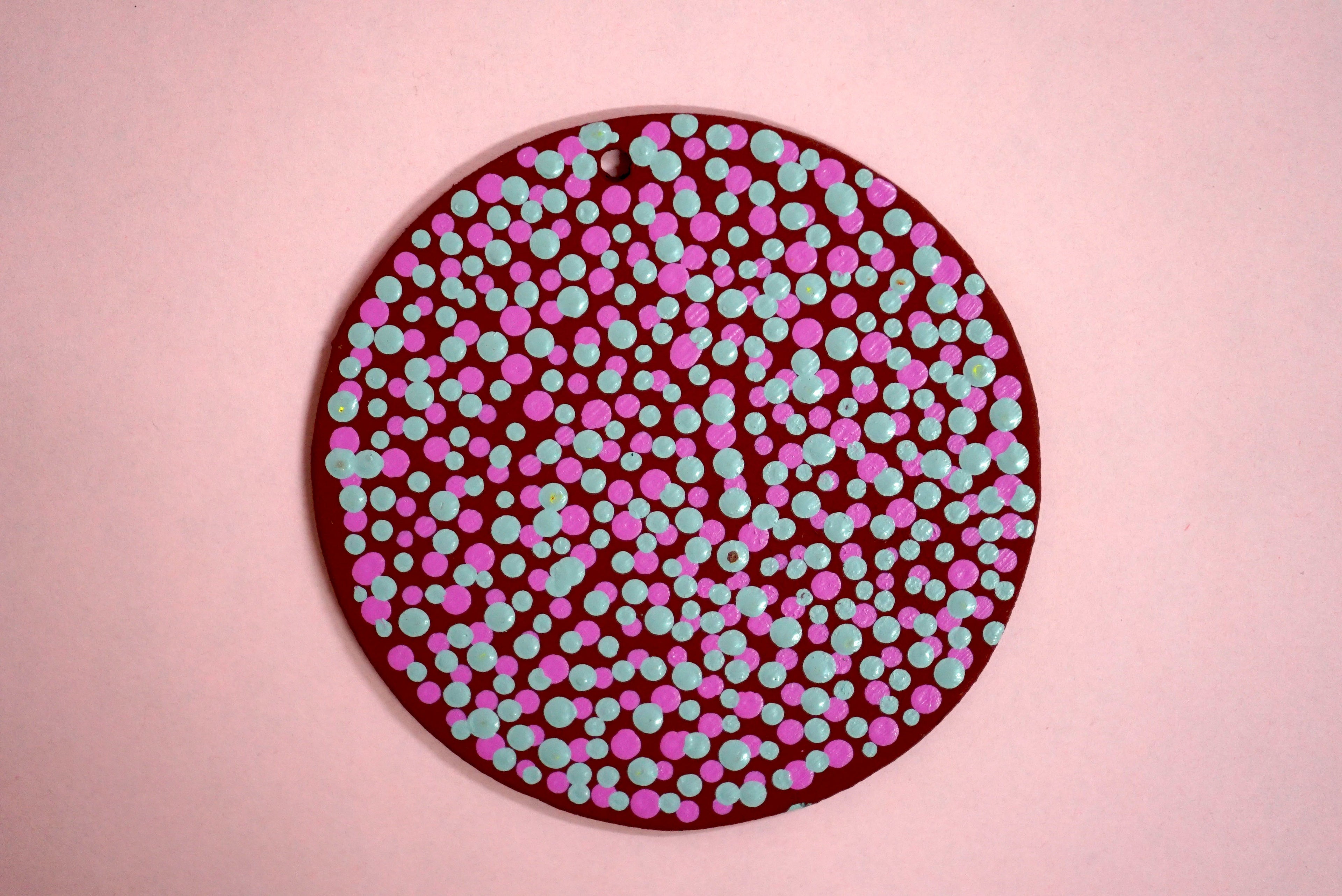 Painted object - View 6
